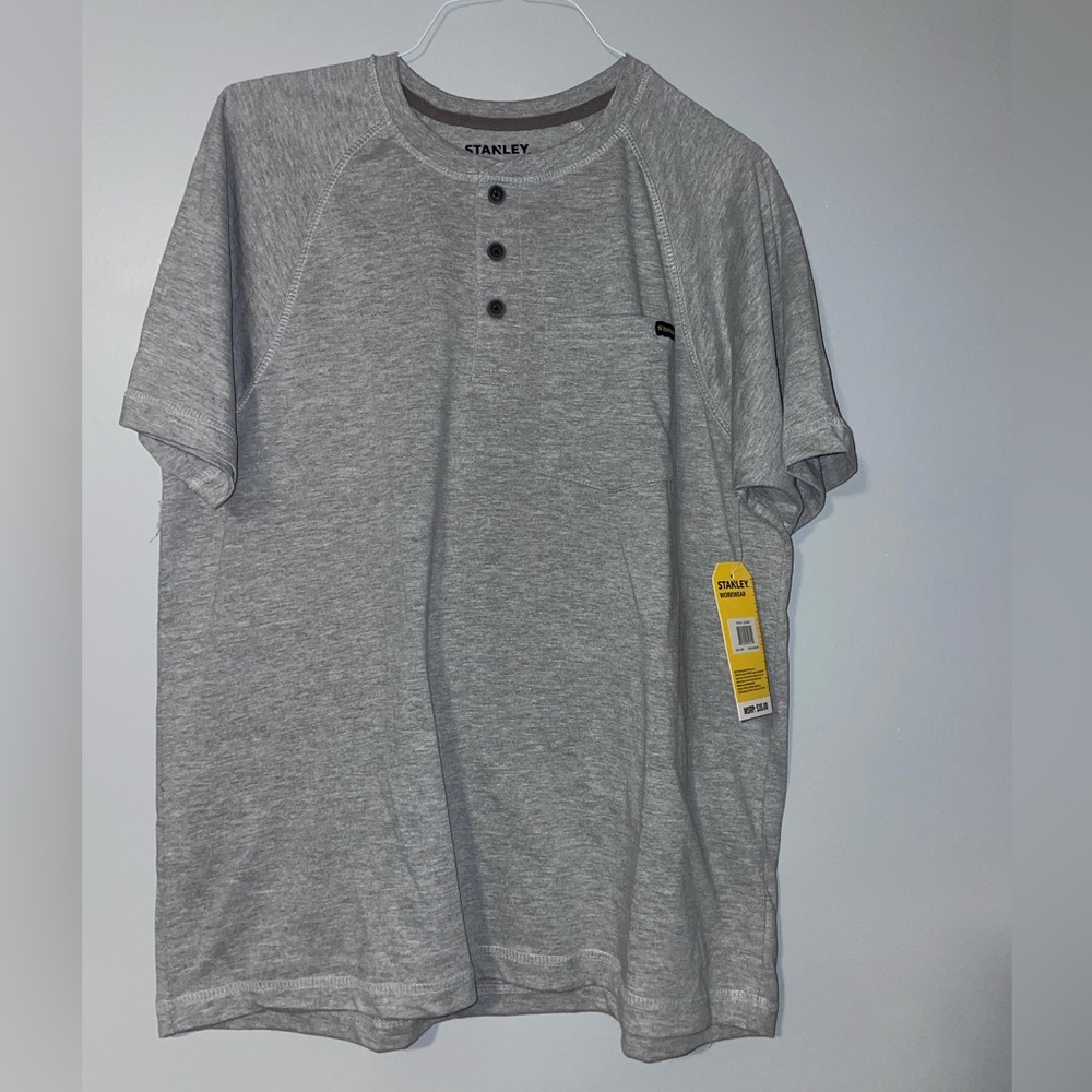 🦍NWT Stanley Gray Men's Shirt